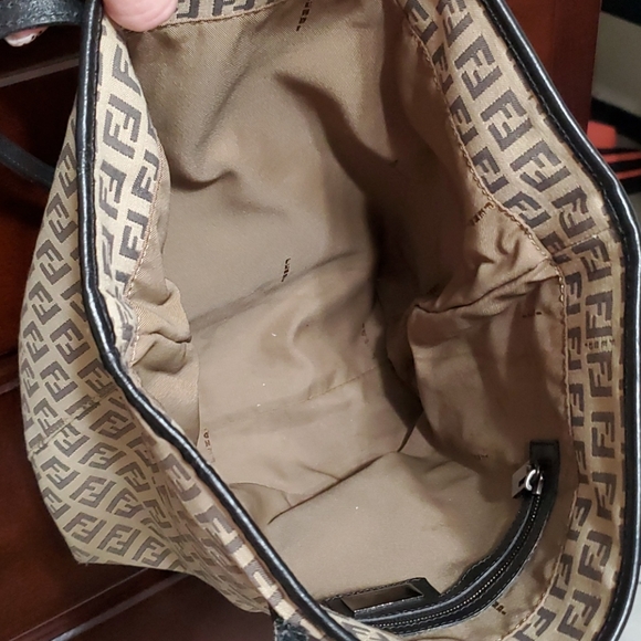 Fendi - Picture 3 of 6